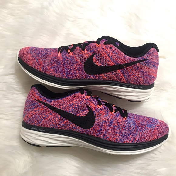 {Nike} Flyknit Lunar3 - Picture 3 of 7